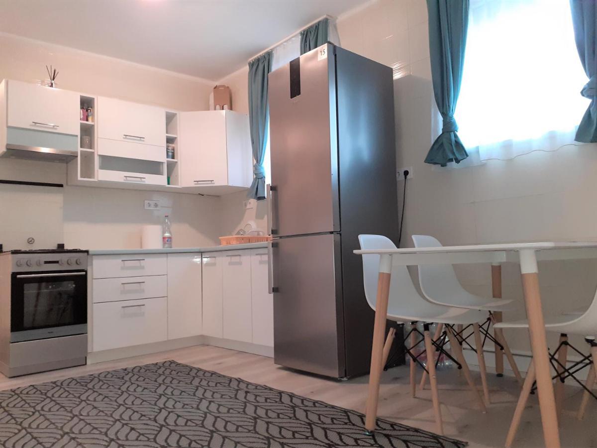 Appartamento Nelli Apartman Keszthely Esterno foto
